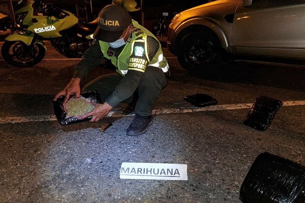La droga tenía como destino un municipio en el Tolima. Capturado con droga encaletada en un asiento de un vehículo