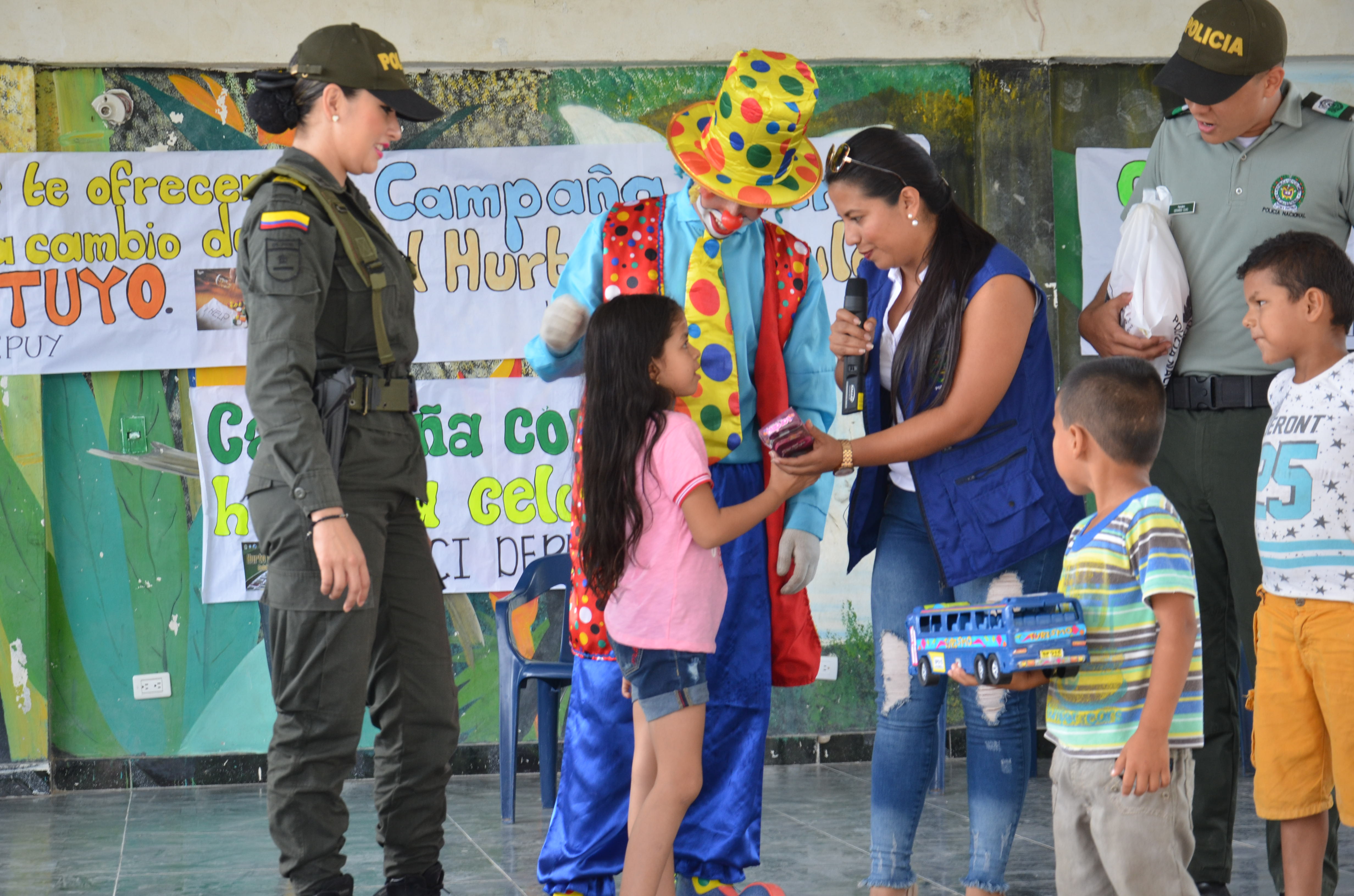 Policía presenta feria de seguridad ciudadana en Piamonte Cauca