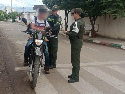 El Grupo de Infancia y Adolescencia de la Policía Nacional realiza actividades de vigilancia y control