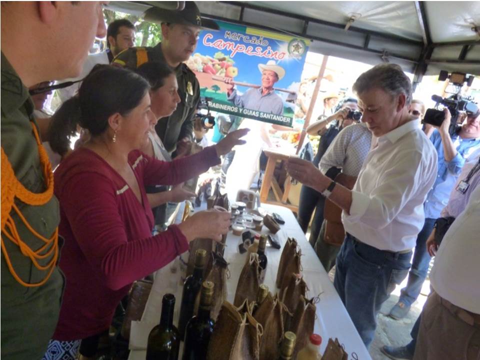 Proyectos productivos sostenibles para fortalecer la seguridad rural El grupo de técnicos agropecuarios de Santander, acompaña a la comunidad a desarrollar sus proyectos productivos