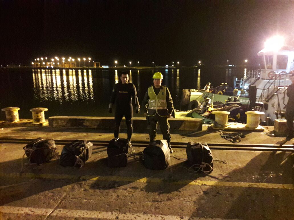 En-el-terminal-marítimo-de-Buenaventura-cae-cocaína En-el-terminal-marítimo-de-Buenaventura-cae-cocaína