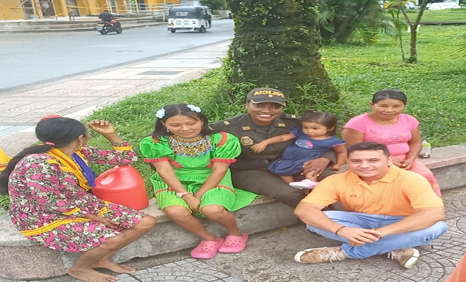 En conmemoración del día de la diversidad étnica y cultural realizamos una chiva tour en Quibdó y conversatorio en Tadó