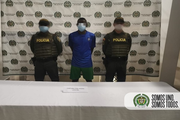 En puesto de control, capturamos a un hombre solicitado por el delito de hurto calificado En-puesto-de-control,-capturamos-a-un-hombre-solicitado-por-el-delito-de-hurto-calificado