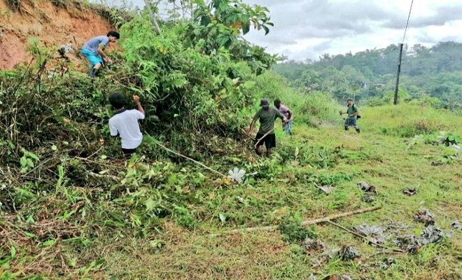En un binomio policía y comunidad recuperamos espacio público en los sectores de “Casimiro” y “las Cachamas” de Quibdó En un binomio policía y comunidad recuperamos espacio público en los sectores de “Casimiro” y “las Cachamas” de Quibdó