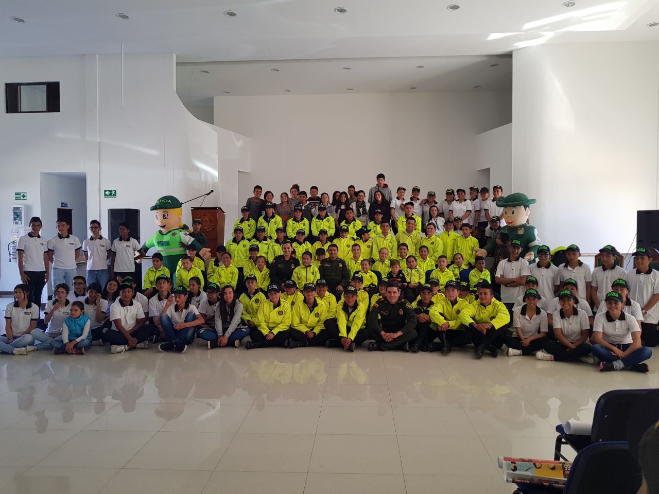 Encuentro departamental de cívicas juveniles Encuentro departamental de cívicas juveniles