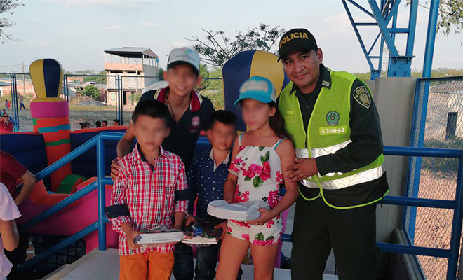 ‘Inspirados-en-usted’-la Policía Nacional-incentiva-la-educación-en-el-Meta