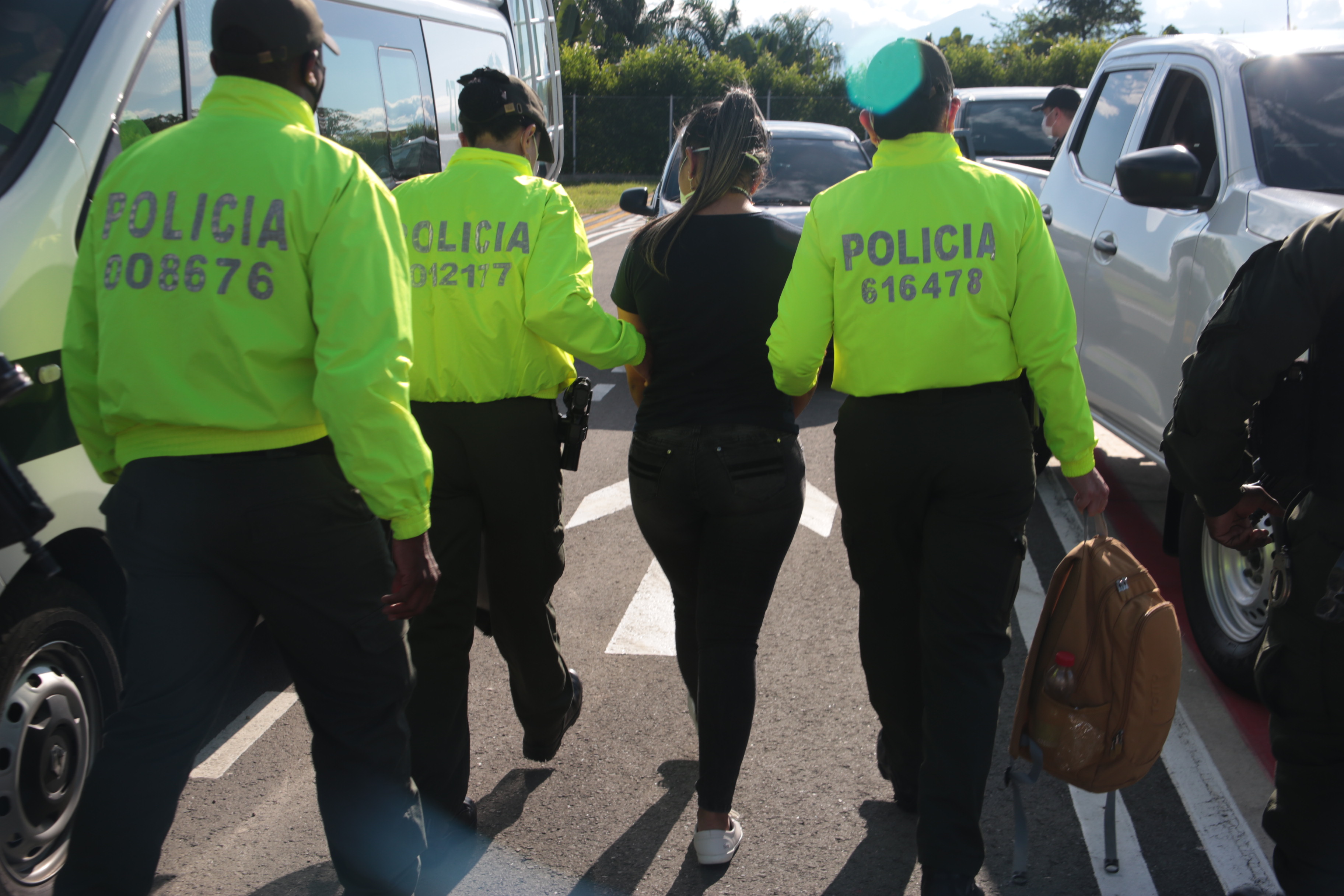 Operación-contra-finanzas-del-ELN Capturada-"Ana"-encargada-de-las-finanzas-de-un-frente-del-ELN