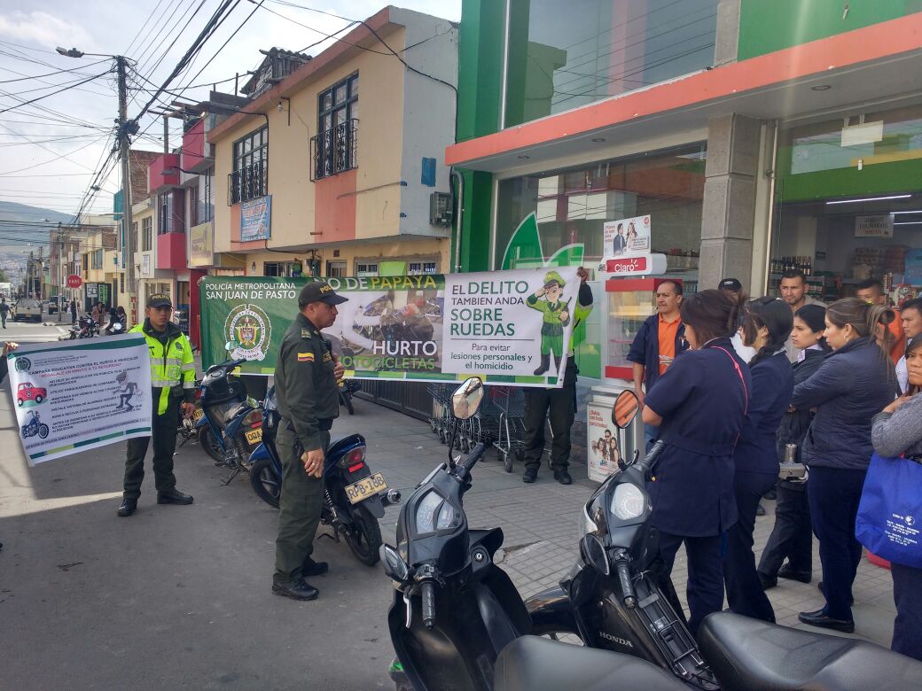 Policía adelanta campaña contra el hurto de motocicletas Policía adelanta campaña contra el hurto de motocicletas