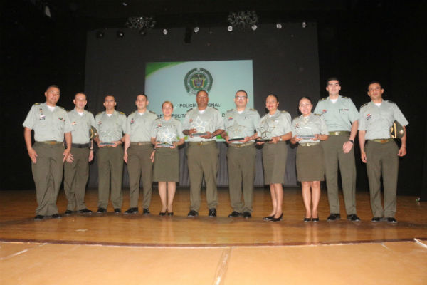 Celebramos la Noche de la Excelencia Policial Celebramos la Noche de la Excelencia Policial