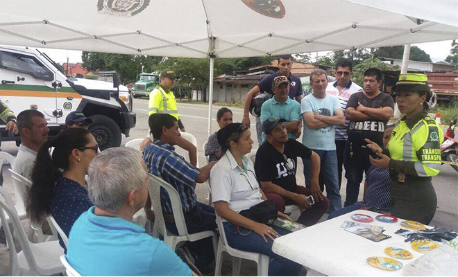 En-las-vías-del-Meta-la Policía Nacional-despliega-actividades-de-prevención-y-control