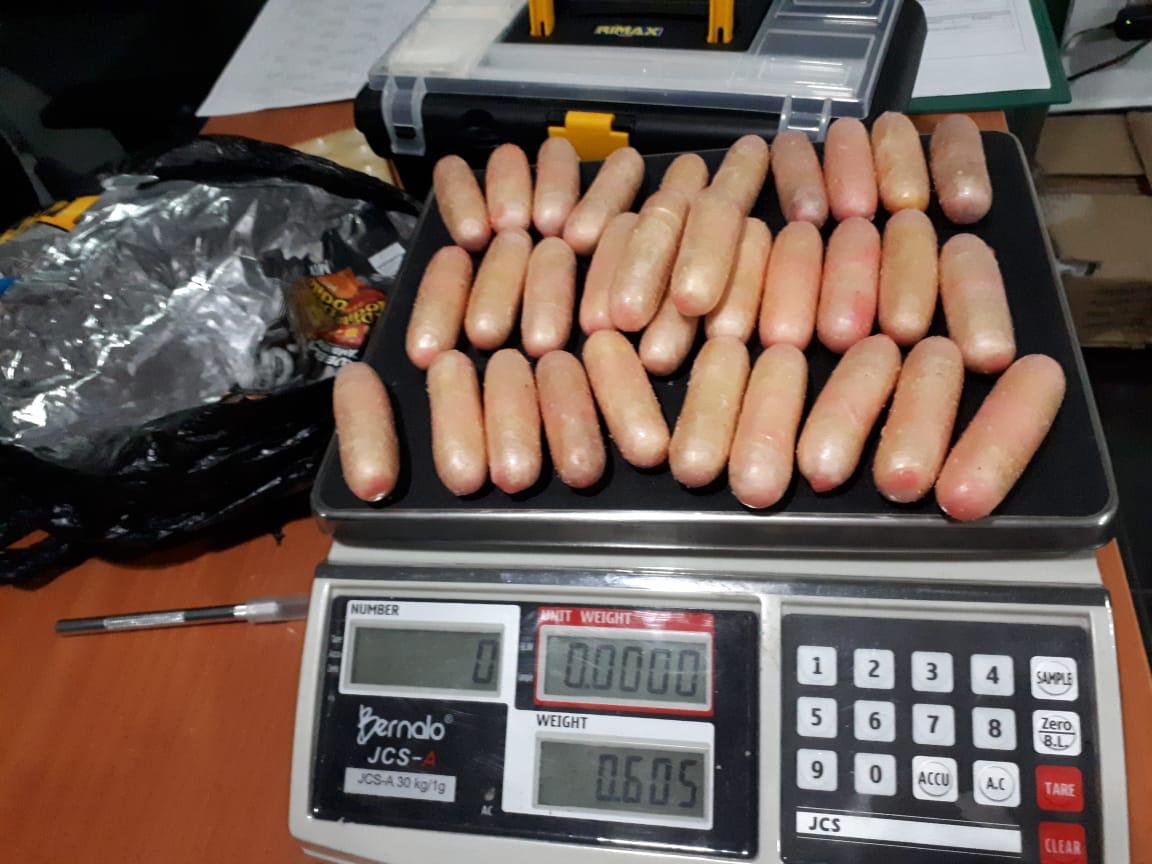 Capturamos-a-una-persona-con-1.001-gramos-de-base-de-cocaína-en-su-organismo  Capturamos-a-una-persona-con-1.001-gramos-de-base-de-cocaína-en-su-organismo