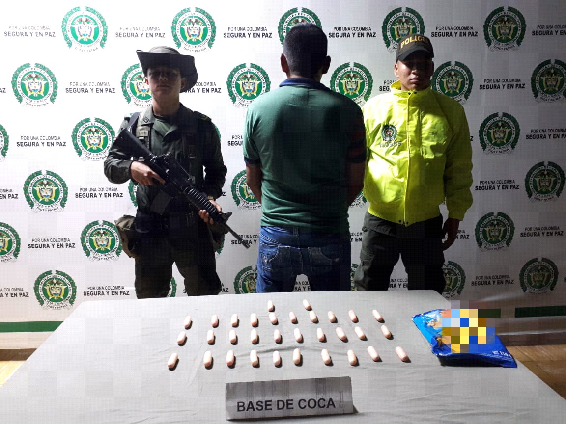 Capturamos-a-una-persona-con-1.001-gramos-de-base-de-cocaína-en-su-organismo  Capturamos-a-una-persona-con-1.001-gramos-de-base-de-cocaína-en-su-organismo
