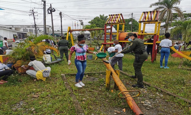 Gracias al apoyo de la comunidad recuperamos el parque Santa Ana de Quibdó Gracias al apoyo de la comunidad recuperamos el parque Santa Ana de Quibdó