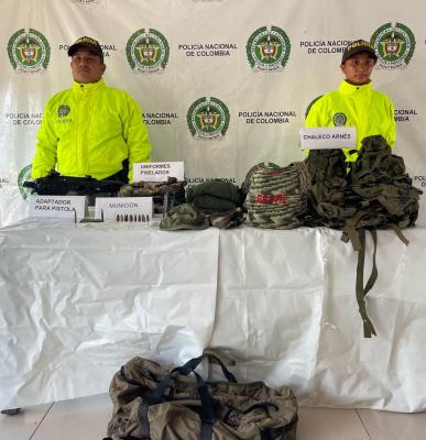 Hallazgo e incautación de material de intendencia y munición de guerra perteneciente grupo delincuencia  Renacer ERPAC 