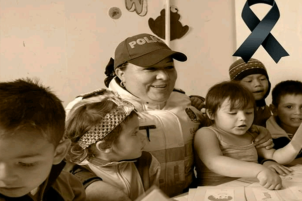 Una heroína nos guía desde el cielo 