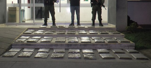 La-actividad-operativa-se-realizó-en-la-comuna-villa-santana-de-la-capital-risaraldense-dos