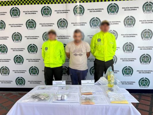 Dos hombres capturados por comercializar Tucibi, en la comuna Cuba de la capital risaraldense Las sustancias incautadas están relacionadas con el Tucibi