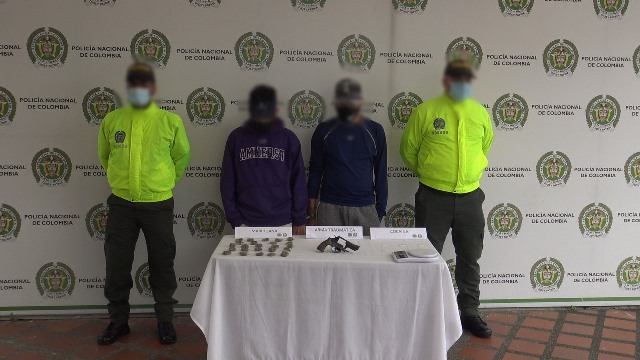 En-diligencias-de-registro-y-allanamiento-capturamos-tres-hombres-con-sustancias-ilícitas El-tráfico-de-estupefacientes-no-tiene-lugar-en-el-área-metropolitana-de-Pereira