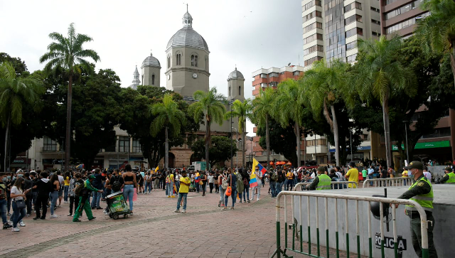 Proteger el derecho constitucional de la protesta social es parte de nuestra misionalidad-dos En-el-Área-Metropolitana-de-Pereira-se-conmemoró-el-día-del-trabajo-dos