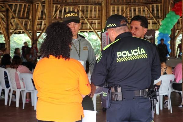 “Día rosa en el corazón de las mujeres” “Día rosa en el corazón de las mujeres”