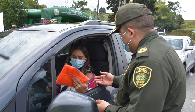 Lanzamos-el-plan-semana-santa-segura-y-con-autocuidado-en-el-departamento-de-Risaralda De-manera-conjunta-la-policía-de-risaralda-y-área-metropolitana-realizaron-el-evento-en-la-ciudad-de-Pereira