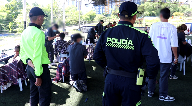 Los derechos humanos y el acercamiento con la ciudadanía son fundamentales como institución Acompañados de la comunidad, la cívica juvenil, entre otros, llevamos actividades de bienestar a la comunidad