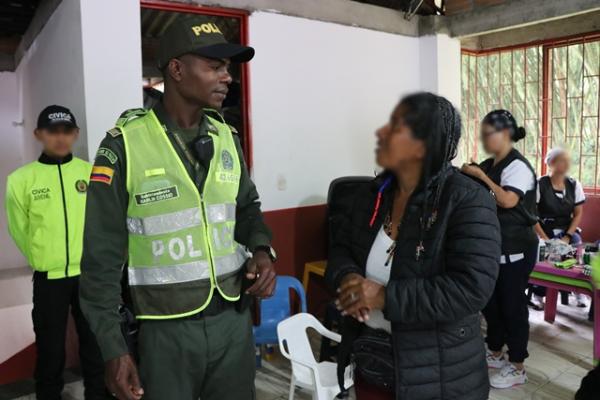 Acompañamiento la comunidad del barrio el Dorado Acompañamiento la comunidad del barrio el Dorado