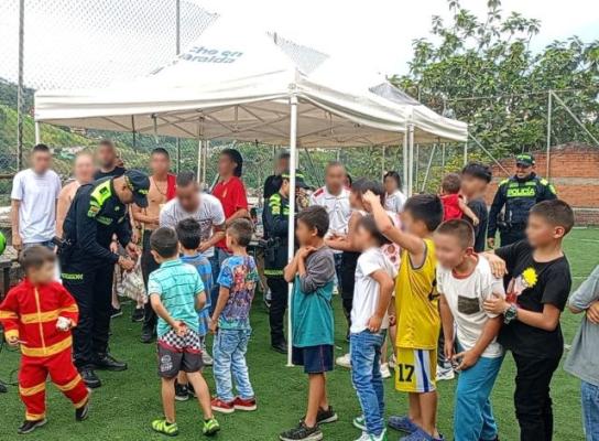 Para-nosotros-como-institución-en-el-área-metropolitana-de-Pereira-la-niñez-debe-ser-respetada-y-valorada La-infancia-en-el-área-metropolitana-de-Pereira-son-fundamentales-en-el-crecimiento-de-la-sociedad