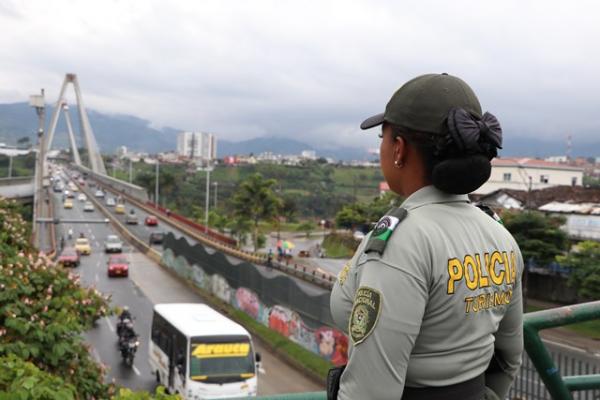 Tenga-en-cuenta-varias-recomendaciones-con-motivo-de-estas-vacaciones-de-mitad-de-año Nuestra-Policía-de-Turismo-estará-presente-en-vías-balnearios-centros-vacacionales-ríos-y-lugares-de-afluencia