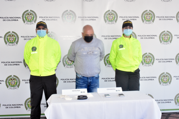 En-Pereira-y-Dosquebradas-luchamos-incansablemente-contra-el-tráfico-de-estupefacientes Cuatro-hombres-fueron-capturados-en-las-actividades-operacionales-ejecutadas