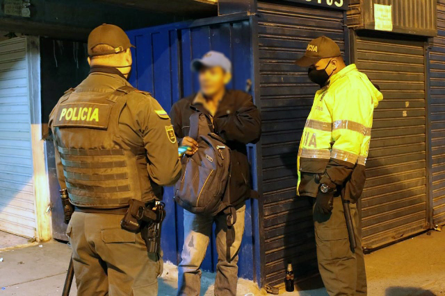 Invitamos-a-los-ciudadanos-a-respetar-y-acatar-las-medidas-impuestas-por-las-autoridades 