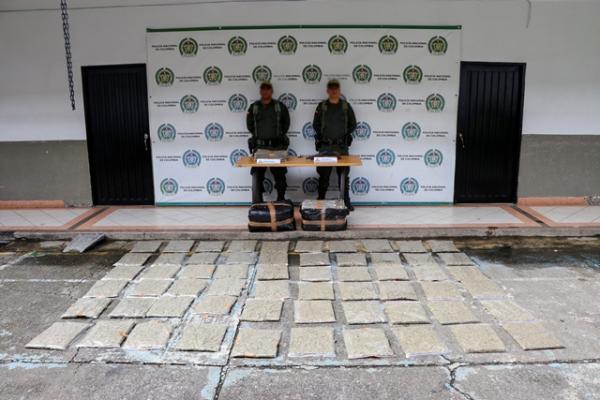 Incautamos varios kilos de marihuana en el sector de Nuevo Sol del municipio de Pereira Incautamos varios kilos de marihuana en el sector de Nuevo Sol del municipio de Pereira