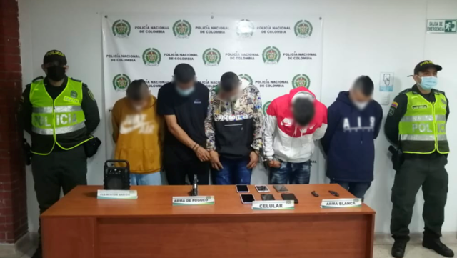Ofensiva-en-contra-del-hurto-a-persona-en-el-área-metropolitana-de-Pereira Se-logra-la-recuperación-de-seis-celulares-un-parlante-dinero-y-se-incauta-un-vehículo-utilizado-para-cometer-el-ilícito