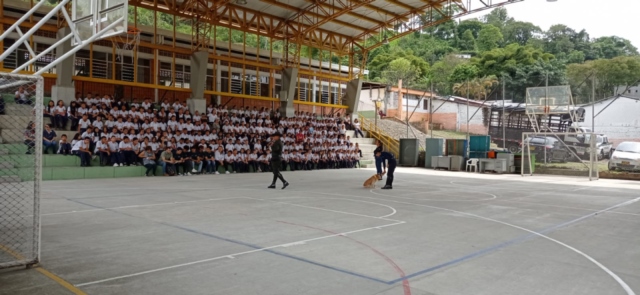 Celebración día del niño con pequeños de varios lugares del área metropolitana de Pereira 