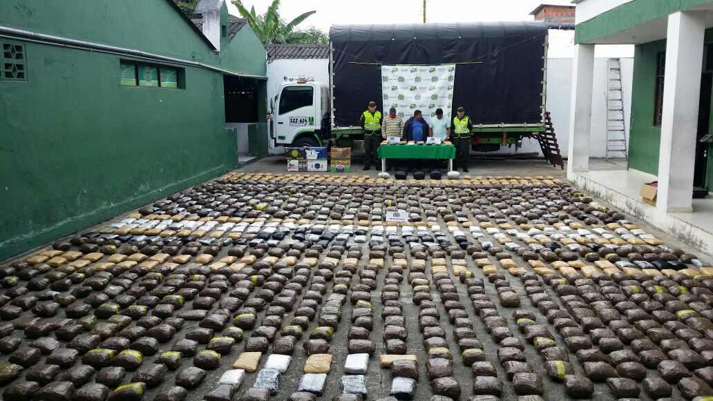 Cayó cargamento de marihuana tipo " creepy" Cayó cargamento de marihuana tipo " creepy"