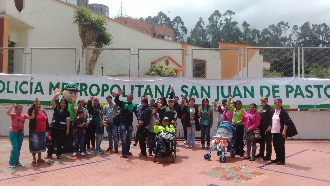 25 niños y niñas de Chachagüí visitaron instalaciones de la Policía Metropolitana San Juan de Pasto Donde se les brindo un espacio de esparcimiento y diversión