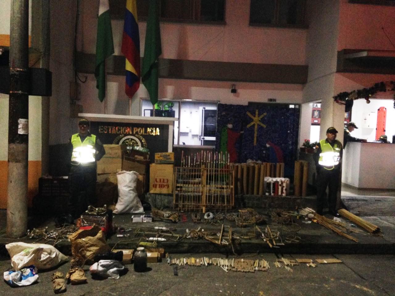 varias cantidades de pólvora fueron incautadas  Desmantelada fábrica de pólvora clandestina