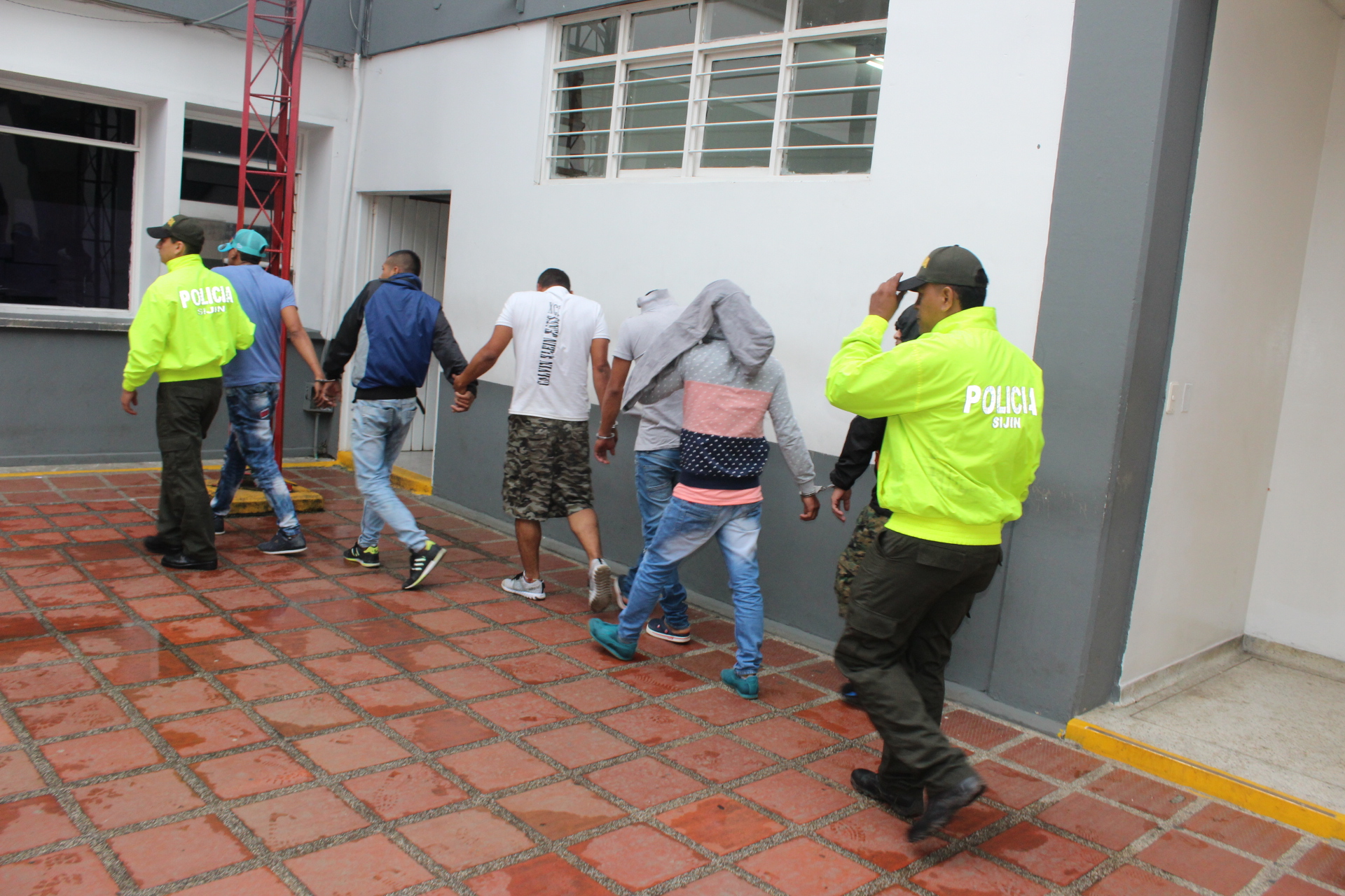 Integrantes de estructura criminal en barrio Siloe Capturados por homicidio y hurto