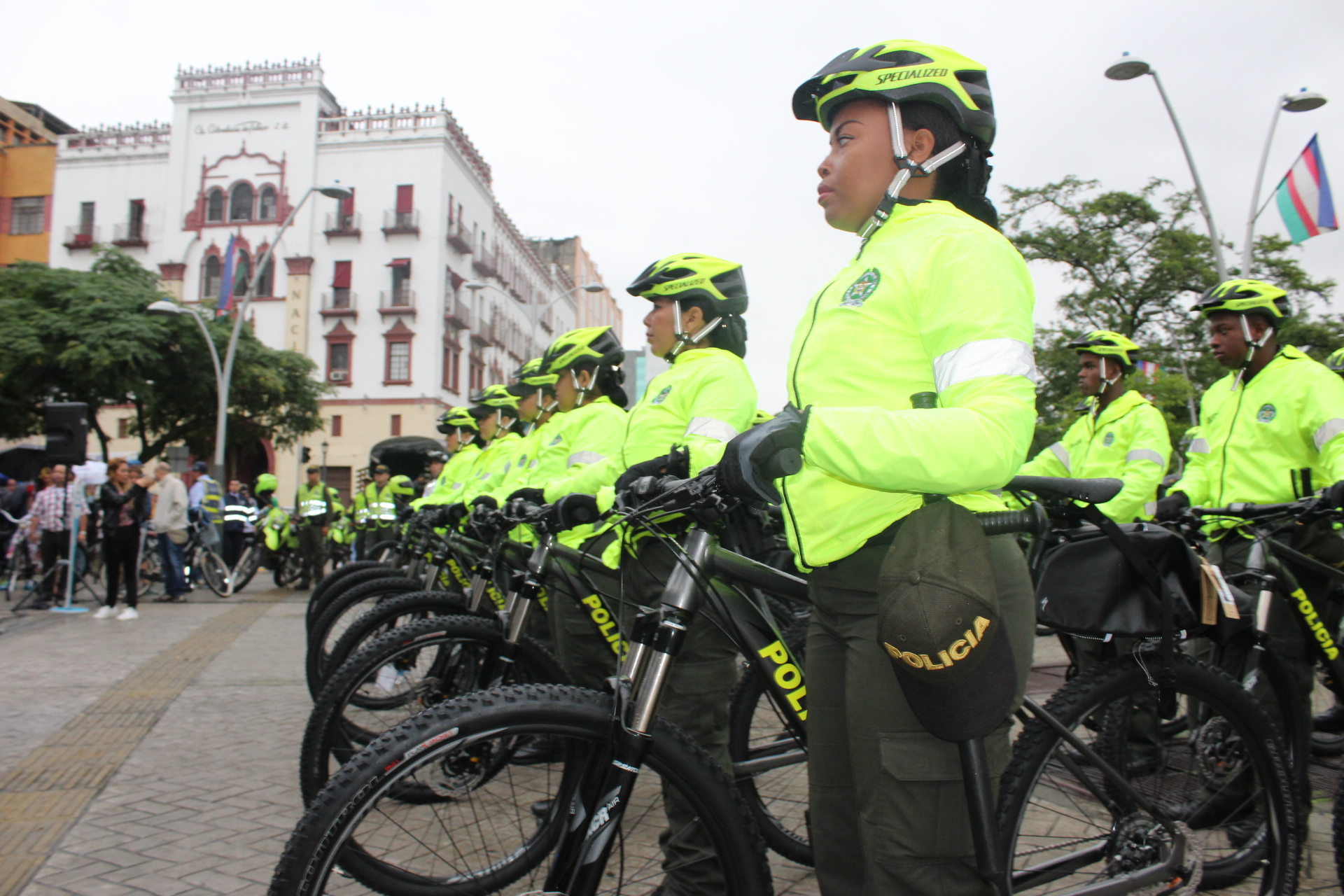 316 millones, inversión para seguridad de ciclistas 50 biciletas totalmente equipas