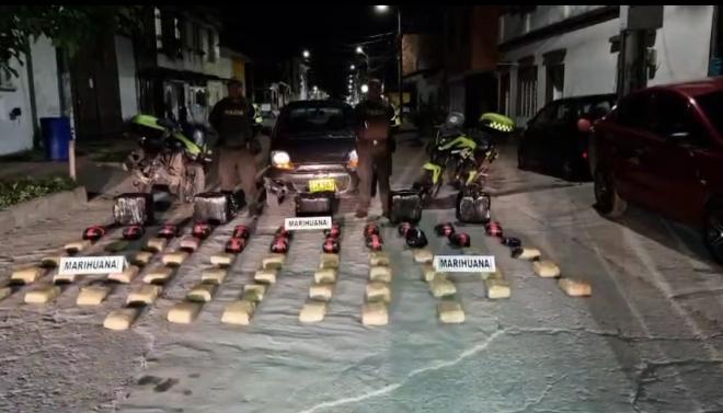 incautación de 120 kilogramos de marihuana  incautación de 120 kilogramos de marihuana