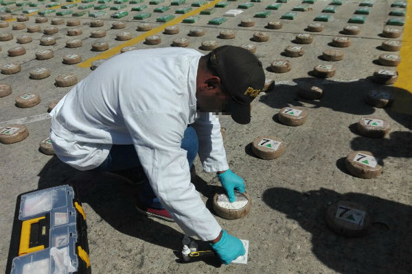 Incautación-de-336-kilos-de-cocaína.