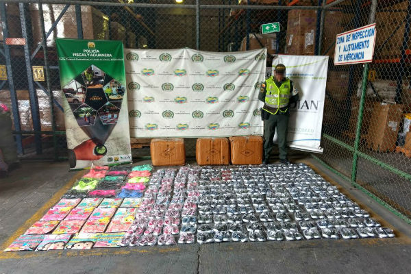 Incautacion-mercancia-de-contrabando. Incautacion-mercancia-de-contrabando.