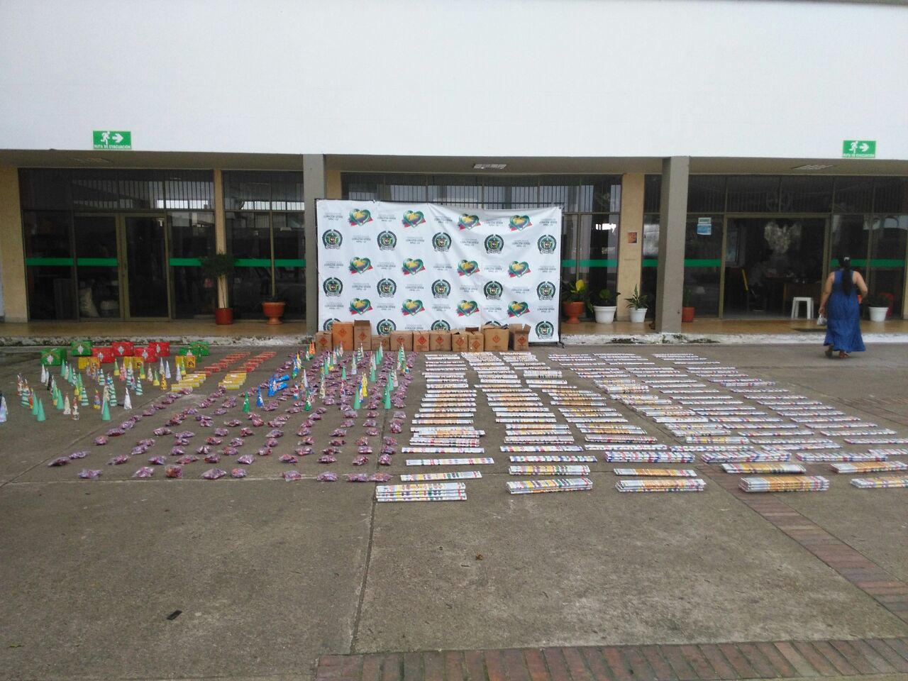 Policía Nacional- incauta-480-Kilos-Pólvora-Caqueta Policía Nacional- incauta-480-Kilos-Pólvora-Caqueta