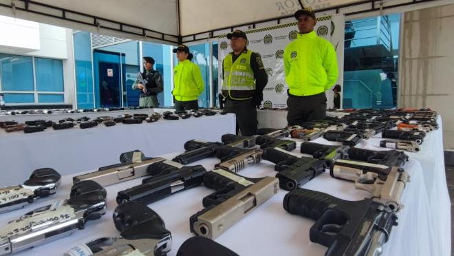 Policía-Cali Armas-Cali