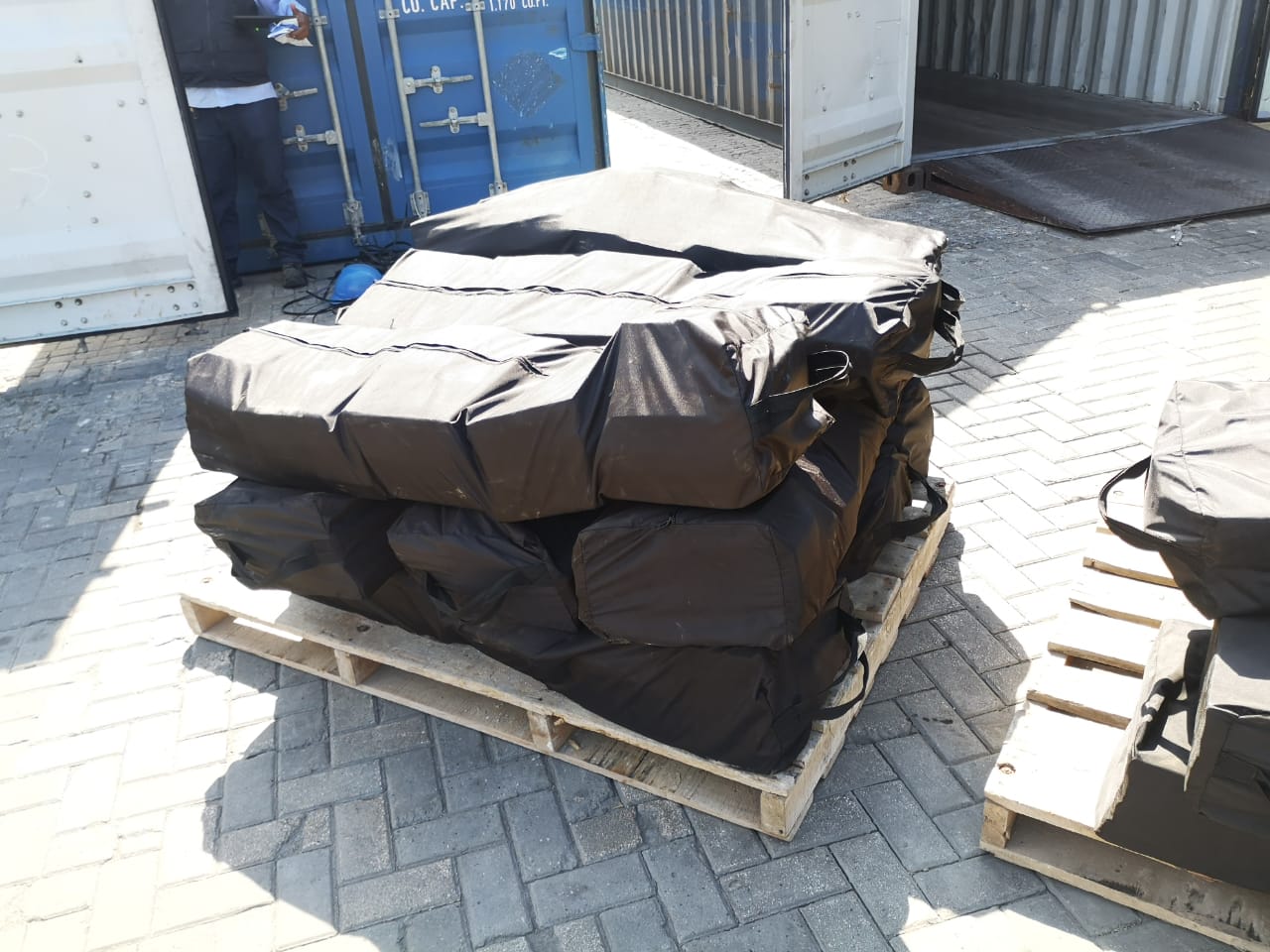 incautación-de-798 kilos-de-clorhidrato-de-cocaína  Incautamos 798 kilos de clorhidrato de cocaína en el puerto marítimo de Cartagena