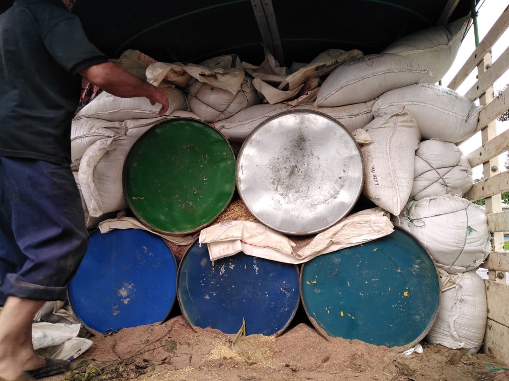 Incautadas-30-toneladas,-siete-personas-capturadas-y-cuatro-vehículos-inmovilizados Incautadas-30-toneladas,-siete-personas-capturadas-y-cuatro-vehículos-inmovilizados