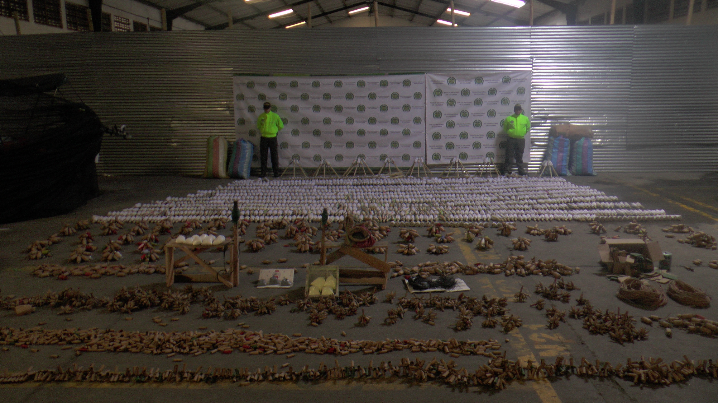 Balance positivo en incautación de pólvora por la Policía Nacional Avanzan operativos del Plan Navidad “Inspirados en Usted”