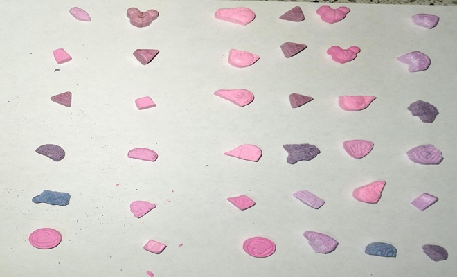 Incautadas 36 pastillas de éxtasis dispuestas para su distribución Incautadas 36 pastillas de éxtasis dispuestas para su distribución