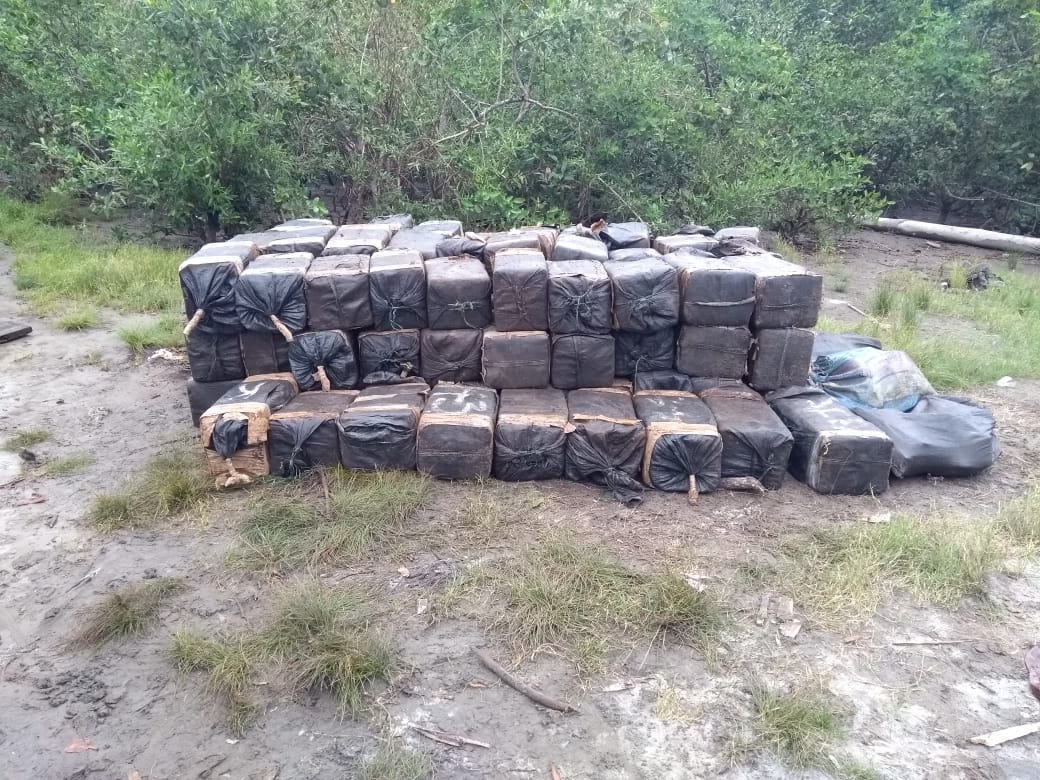 Caen-dos-toneladas-de-cocaína-listos-para-enviar-en-lanchas-rápidas-tipo-go-fast-a-Centroamérica 