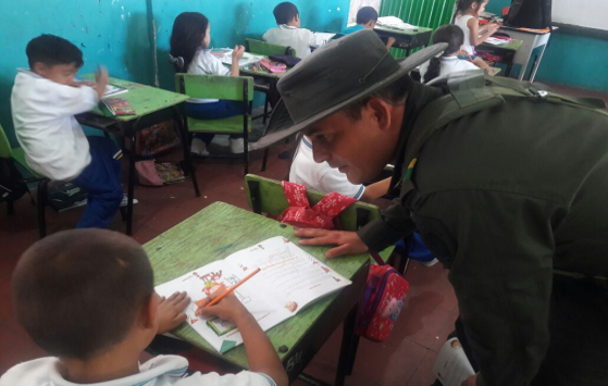 Experiencia-iniciativa-comunitarias-barrio-la-juventud – sector-norte-(Bucaramanga) Experiencia-iniciativa-comunitarias-barrio-la-juventud – sector-norte-(Bucaramanga)